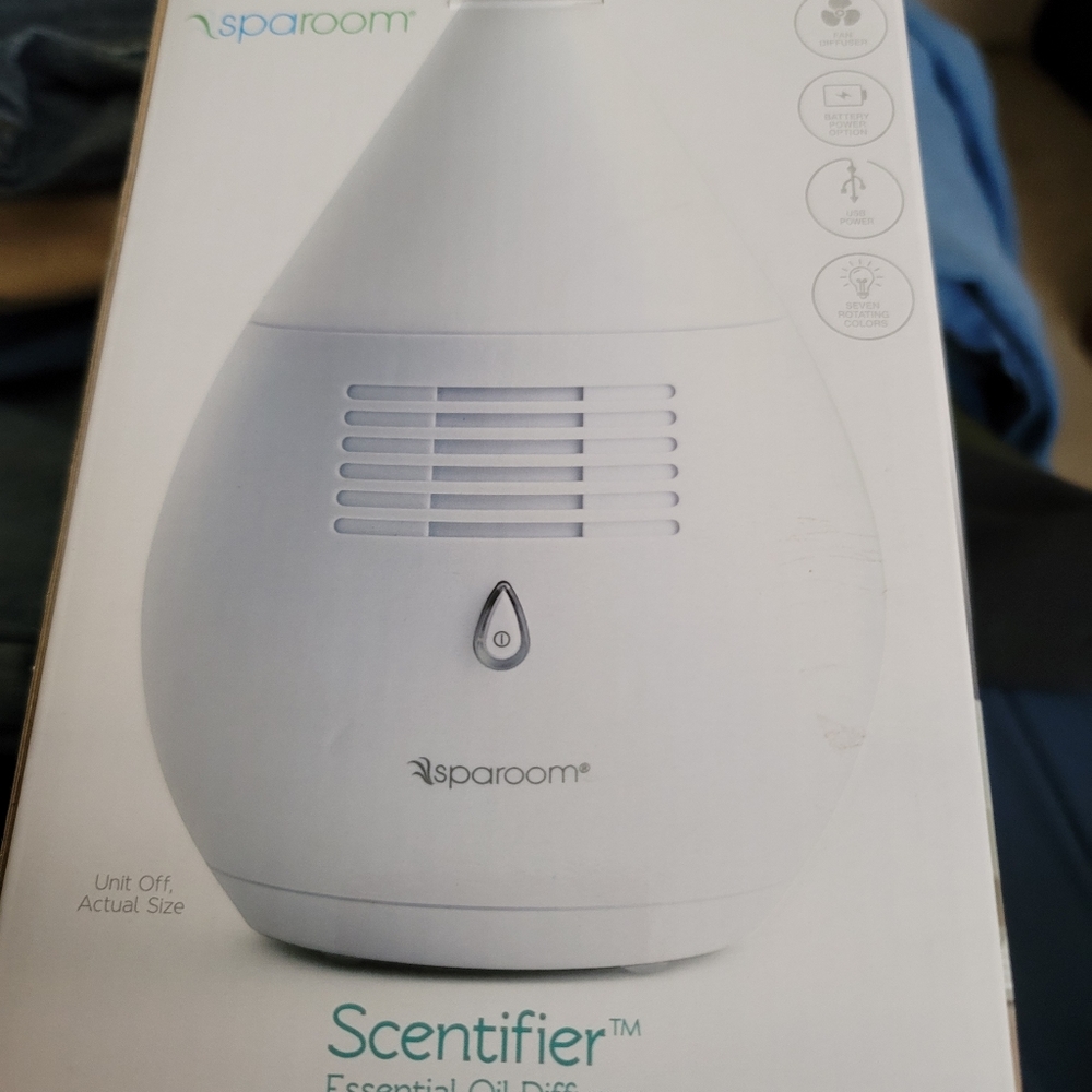 Essential oil diffuser - Picture 3 of 4
